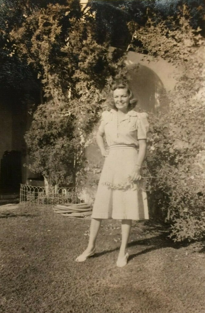 Mayo Methot, MayoMethot.com, MayoMethot, Mayo Bogart